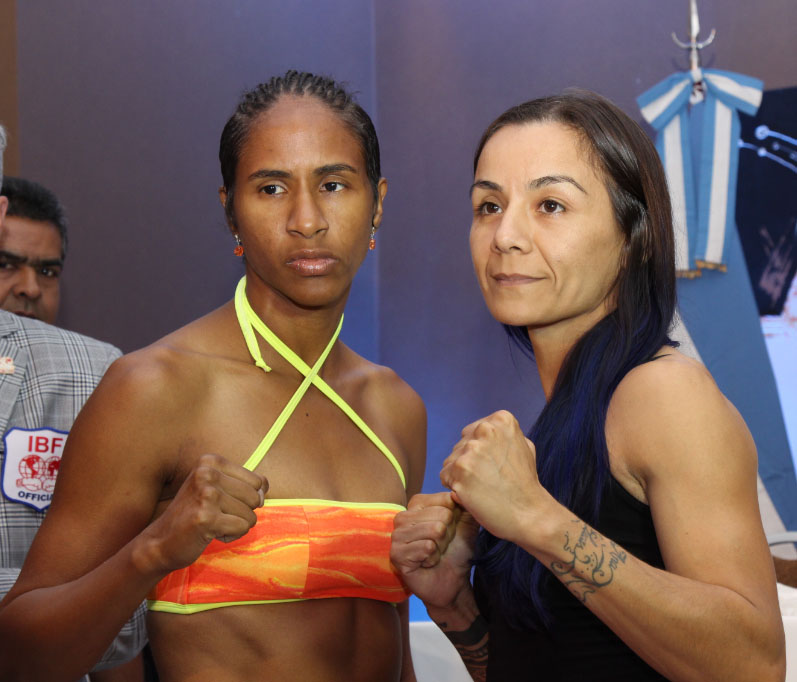 Ana María Lozano - Cecilia Román 