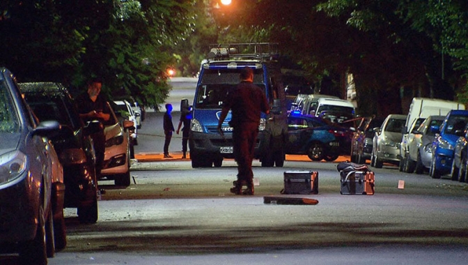 Mujer murió y otra sufrió heridas de bala en La Boca