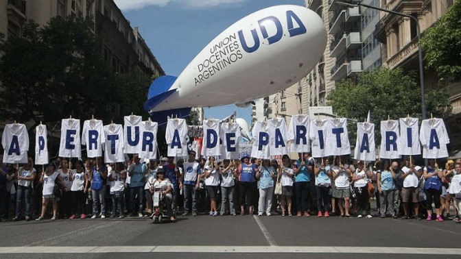 Los gremios nacionales convocaron a cuatro días de paro