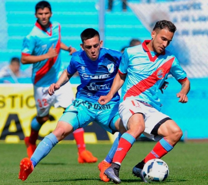 Arsenal empató con Temperley