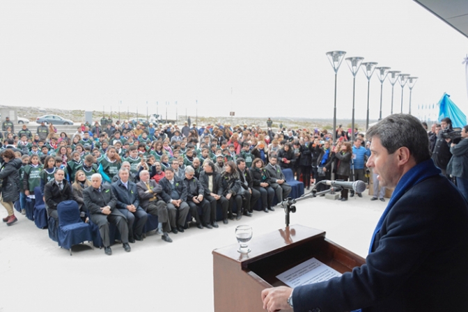 Alumnos sanjuaninos prometieron cuidar el ambiente