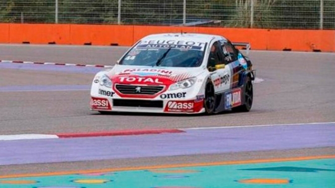 Chapur se quedó con la carrera del Súper TC2000 en San Luis