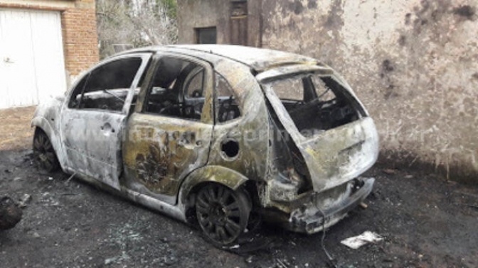 Mujer calcinada fue asesinada de cinco puñaladas