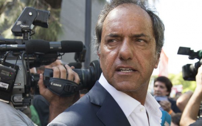 El piloto dice que Scioli debe explicar los vuelos privados