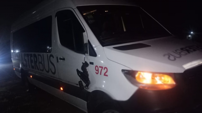 Investigan la muerte de una mujer atropellada en la Ruta 2 y buscan al camionero que se dio a la fuga