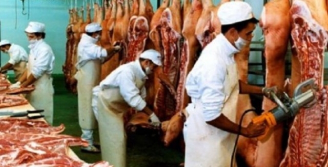 El consumo de carne vacuna en el 2020 fue de 49,7 kilos por habitante, el más bajo en cien años