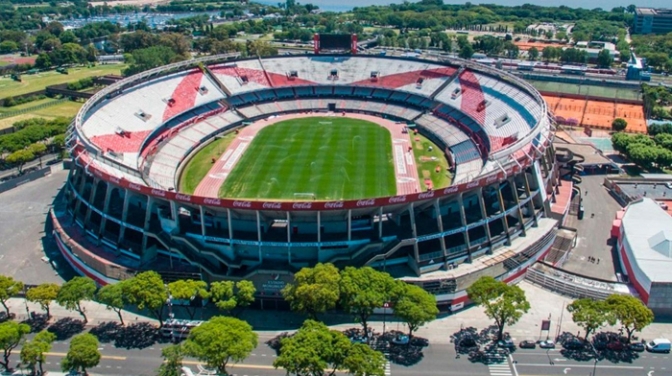 En River aún no decidieron rebajas ni planes de pagos en los sueldos del plantel