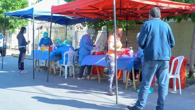 Realizan rastrillaje en Valle Fértil por detección de dos casos positivos de COVID-19