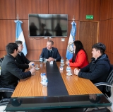 Fabi&aacute;n Mart&iacute;n recibi&oacute; al representante regional de Registrar Corp para impulsar las exportaciones sanjuaninas