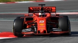 Vettel vuelve a ganar en la F1 tras más de un año y Ferrari suma tres seguidas