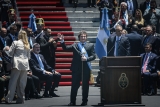 &quot;Hoy comienza una nueva era en la Argentina&quot;, dijo Milei en su primer discurso como presidente