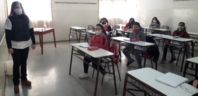 Retorno presencial a las escuelas: hubo un 70,46 % de asistencia