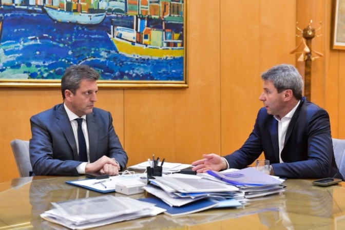 Uñac se reunió con Massa en Buenos Aires