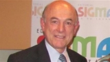 Bronca por la muerte de Roberto Chwat