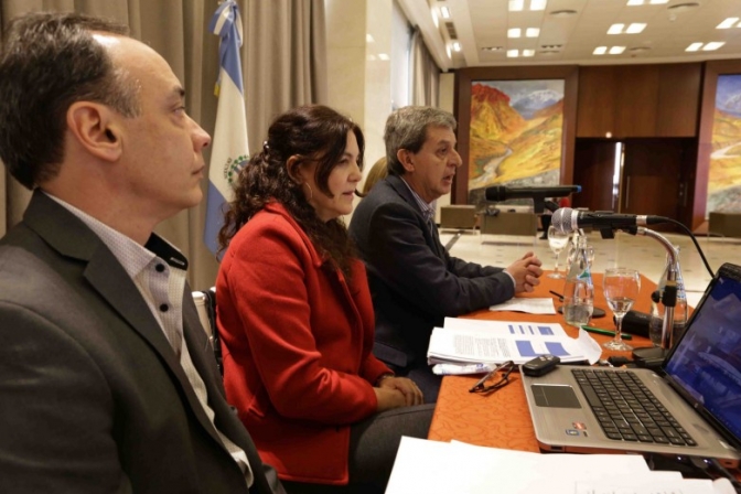 Presentan ante intendentes el Proyecto de Ley de Responsabilidad Fiscal Municipal