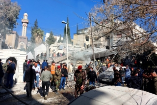 Se agrava la guerra en Medio Oriente con la muerte de cinco militares iran&iacute;es en Siria