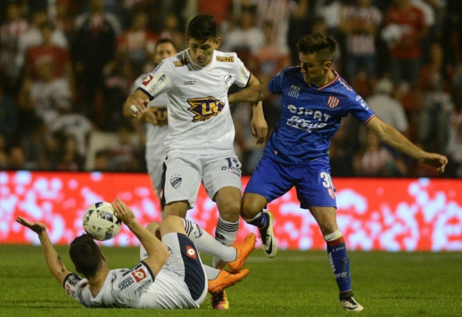 Unión y Quilmes empataron en Santa Fe