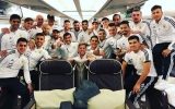 La selección argentina partió rumbo a Barcelona