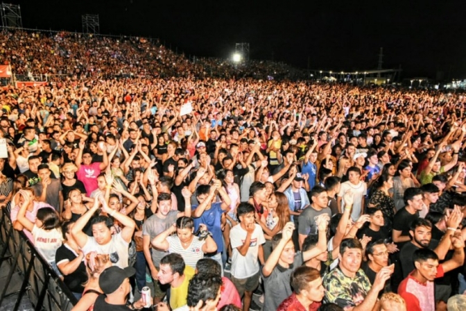 La cumbia, el cuarteto y el folclore atrajeron a 70 mil personas a la FNS