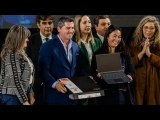 El gobernador entreg&oacute; notebooks a docentes de primaria en la primera etapa del programa &ldquo;Maestro de Am&eacute;rica, cultivando el futuro&rdquo;