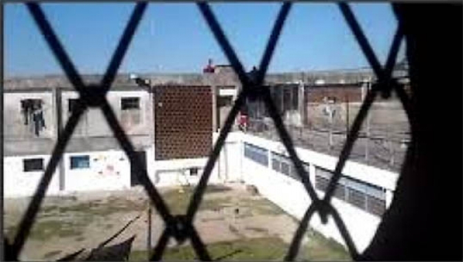 Dos muertos en disturbios registrados en la madrugada en la cárcel de Las Flores