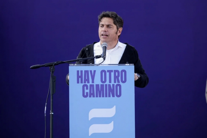 Con duras críticas al Gobierno, Axel Kicillof lanzó su nuevo espacio político: “Estamos en un momento fundacional”