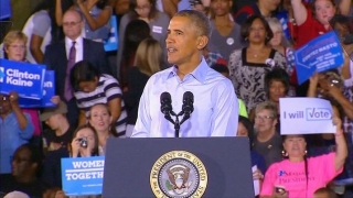 Obama se puso al frente de la campaña de Clinton