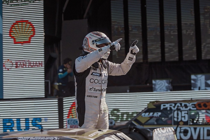 Gastón Mazzacane ganó su primera carrera en el TC