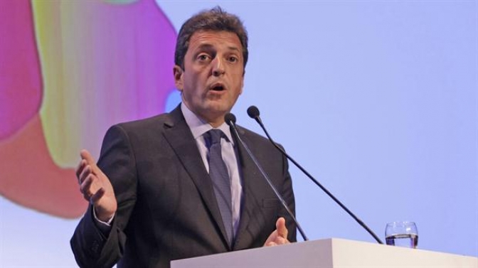 Massa presentó proyecto para reformar impuesto a Ganancias