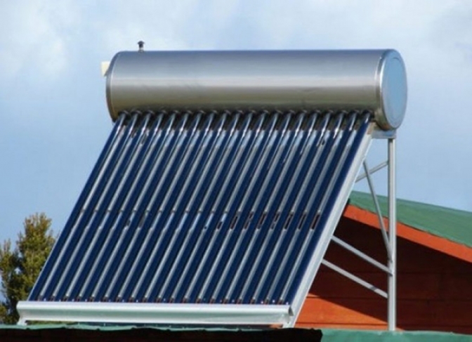 Una exposición para conocer las ventajas de los termotanques solares