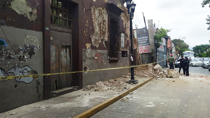 Ascienden a diez los muertos por el sismo de 7,5 grados en el Estado mexicano de Oaxaca