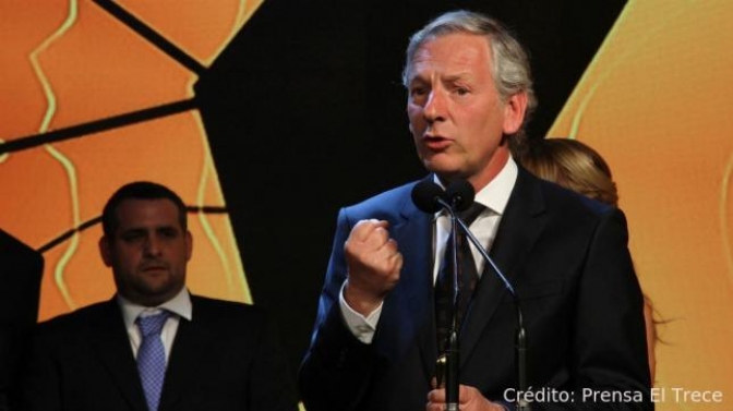 Martín Fierro de oro para Longobardi