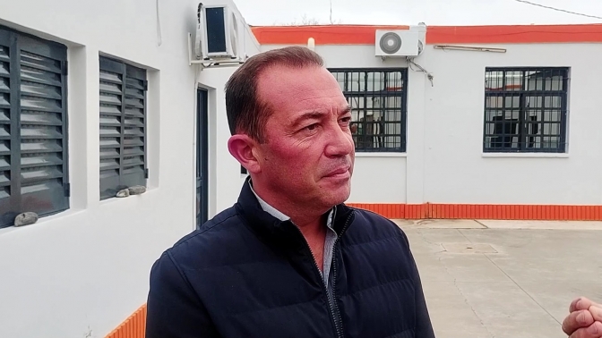 El ministro de Salud visitó Valle Fértil y resolvió la problemática de los becarios del Hospital Alejandro Albarracín