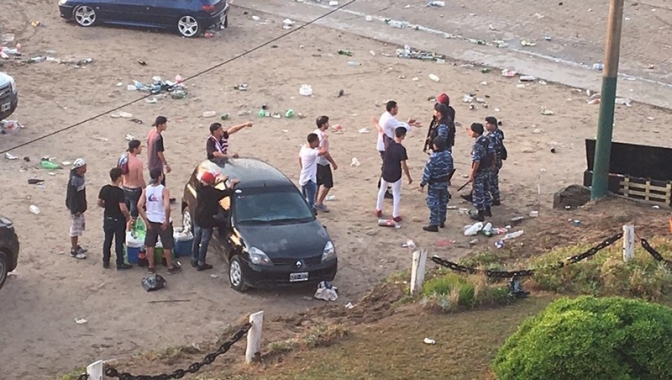 Batalla campal en Villa Gesell terminó con 15 detenidos