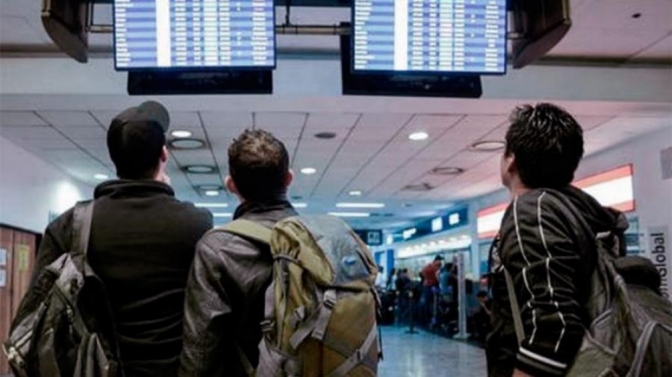 Los pilotos levantaron el paro de cabotaje