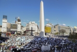 &quot;Banderazo&quot; contra el Gobierno en el Obelisco y distintos puntos del país