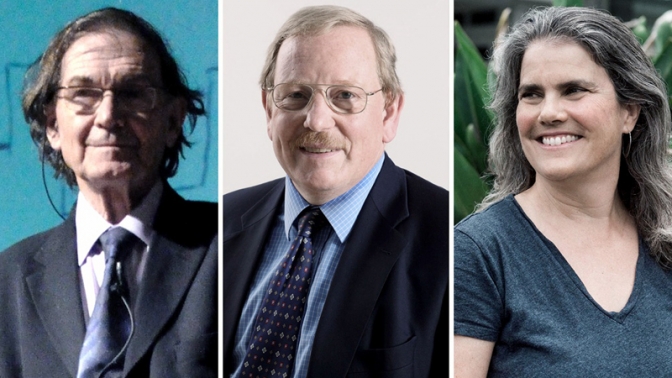 El británico Roger Penrose, el alemán Reinhard Genzel y la estadounidense Andrea Ghez 