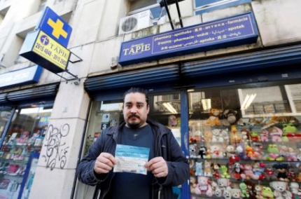 Uruguay se convierte en el primer país en vender marihuana estatal