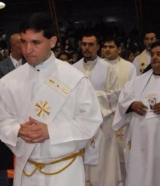 Un sacerdote fue procesado por abusar sexualmente de una adolescente de 13 años