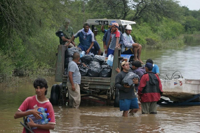 Fuerte tormenta deja en Tucumán un muerto y 350 evacuados