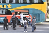 Detienen en General Paz a un micro con 62 personas a bordo en plena cuarentena