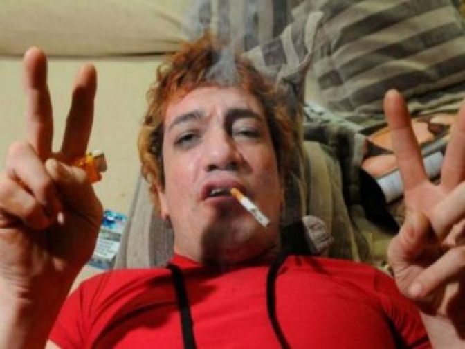 A &quot;Pity&quot; Álvarez le sacaron una cucaracha viva del oído