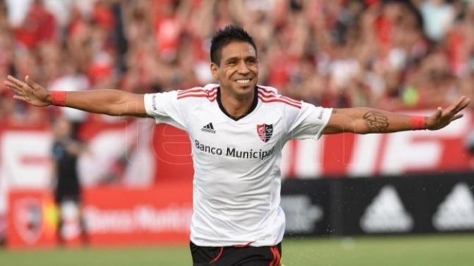 Newell´s goleó 4-1 a Central Norte y avanzó a 16avos de final