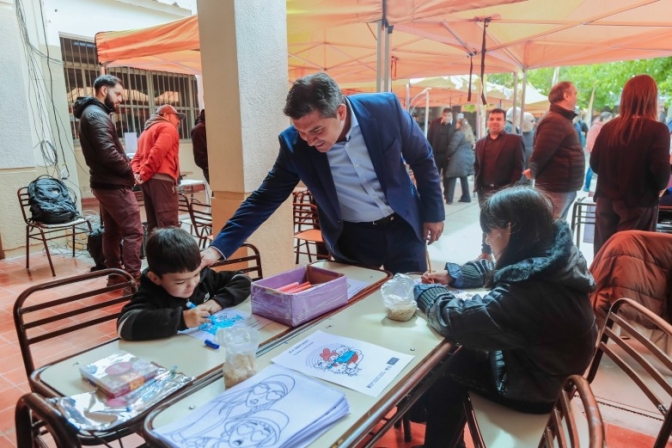 Orrego recorrió el operativo “San Juan Cerca” en Ullum y destacó la importancia de acercar el Estado a los vecinos