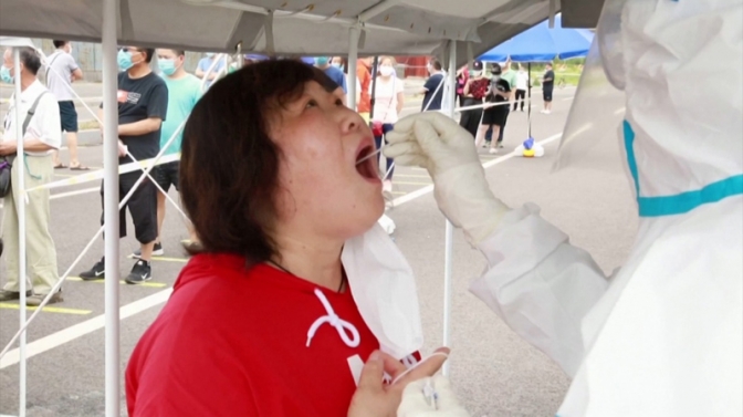 Los brotes vuelven a Europa y China dice que controló la nueva ola de coronavirus