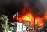 Nuevo incendio en Chile destruye viviendas y obliga evacuaciones