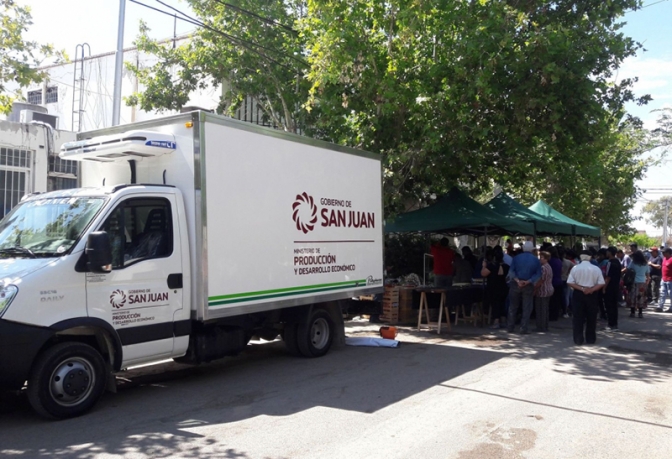 “Frutas y Verduras” en el Barrio Los Alerces