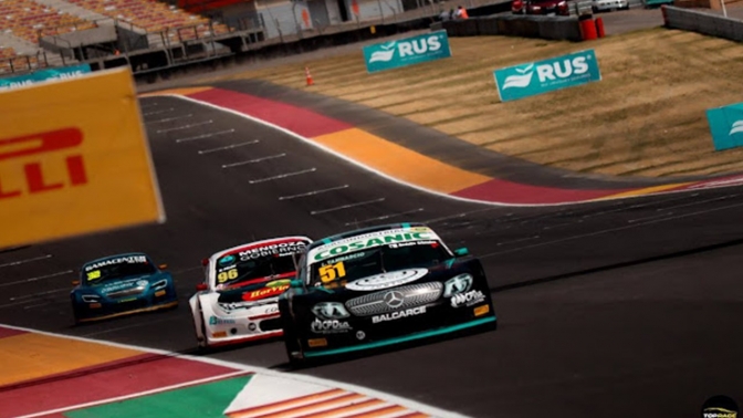 El Top Race V6 corre con invitados en El Villicum sanjuanino