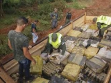 Llevaba 3.520 kilos de marihuana disimulados como mudanza