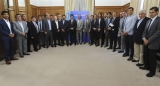 Ministros de Economía rechazan proyecto opositor de Ganancias